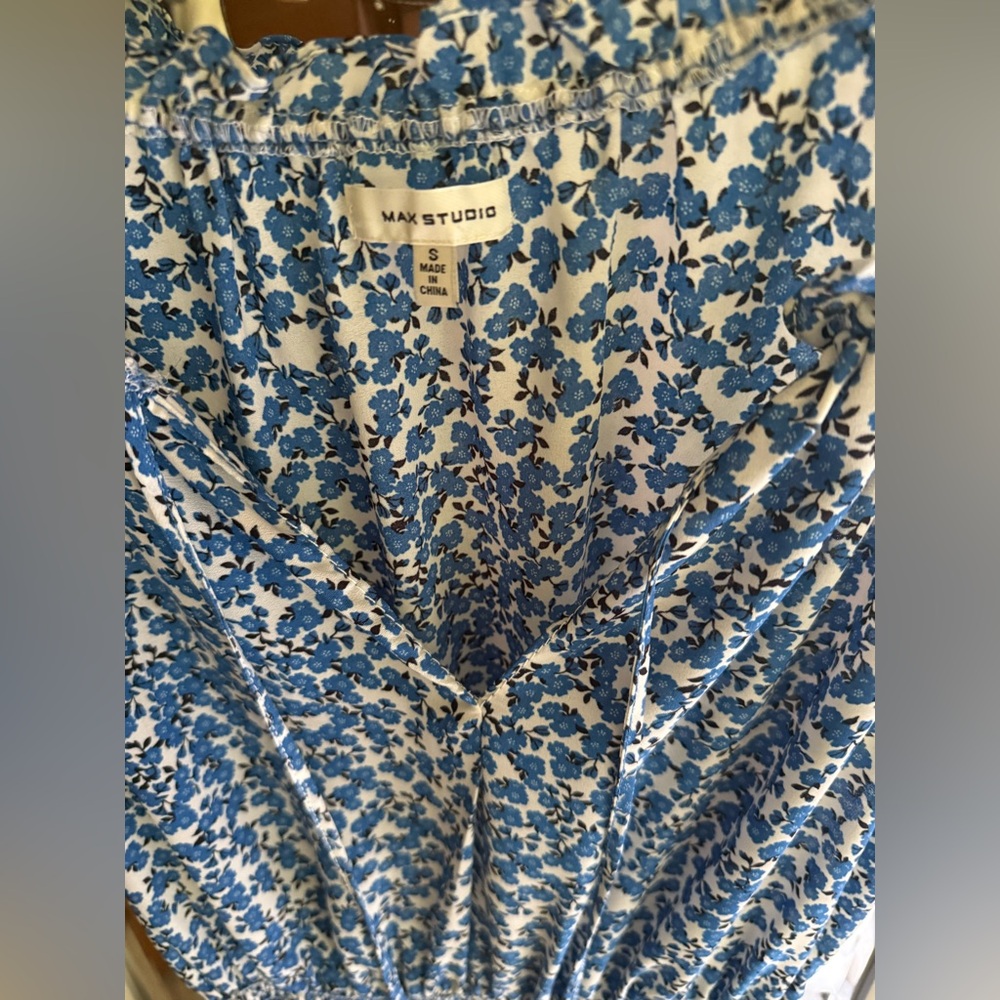 Max Studio Sleeveless Tiered Maxi Dress Women’s S Blue Floral Print White Black - Picture 5 of 5